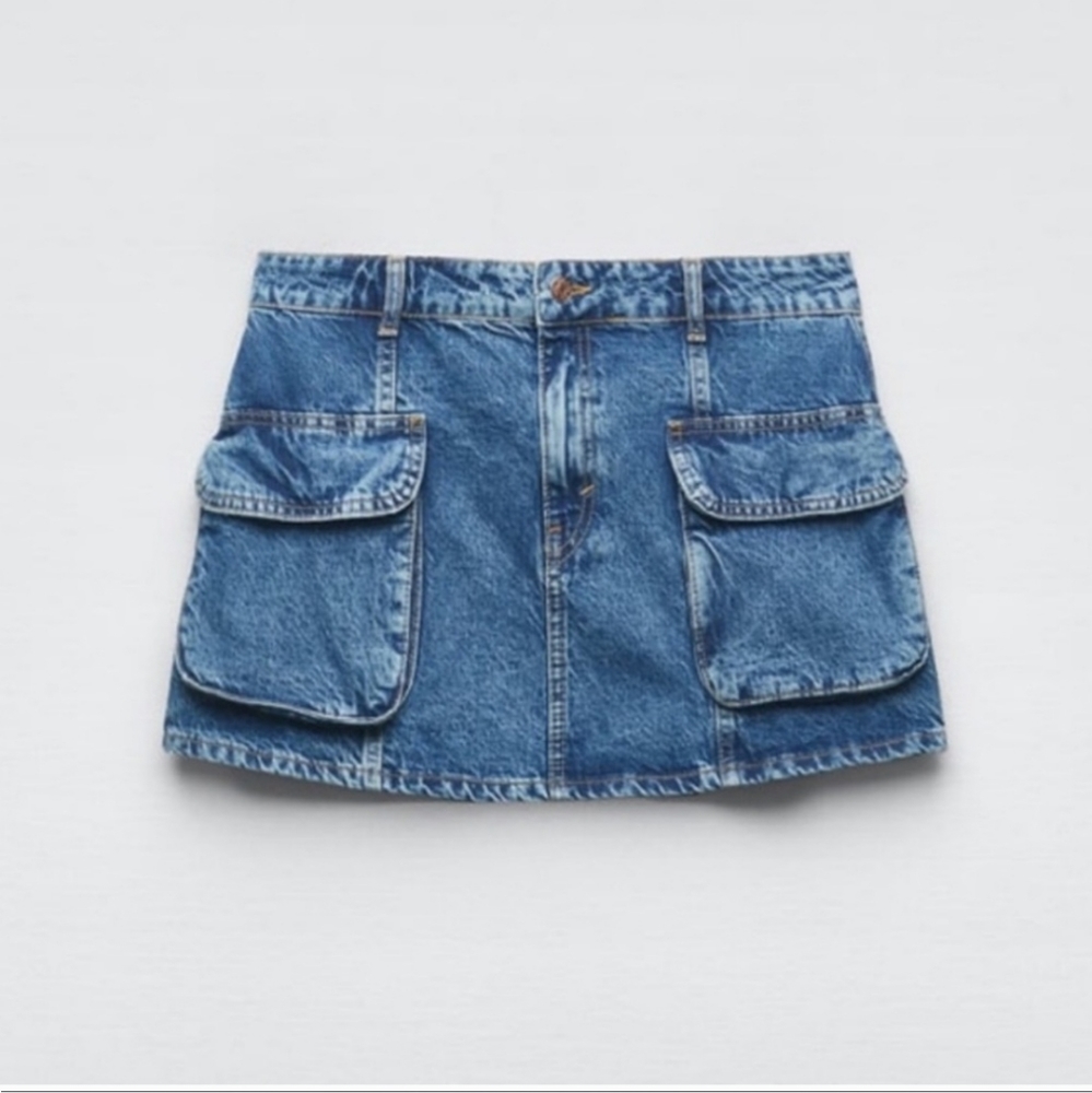 NWT Zara Denim Cargo Mini Skirt